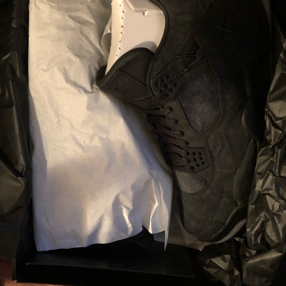 Jordan kaws 4 - Picture 3 of 3
